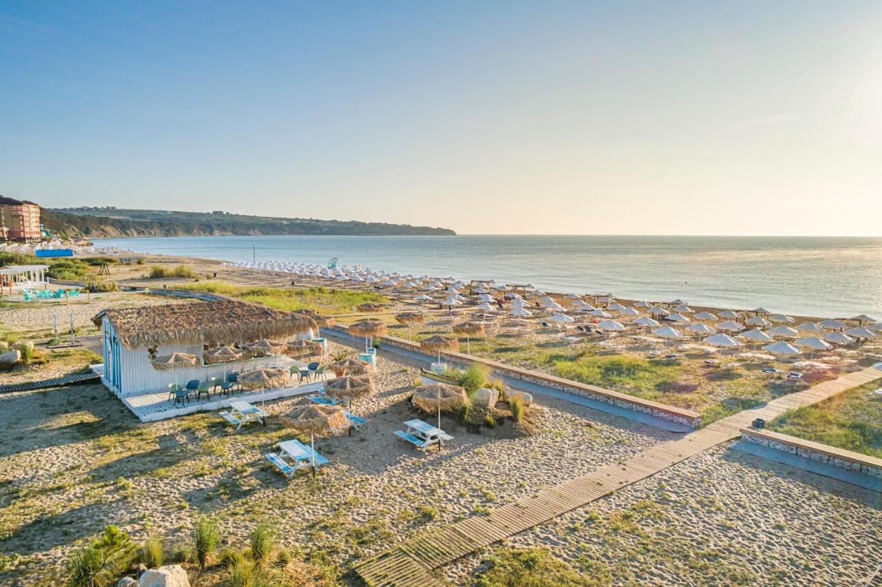 Sunrise Blue Magic Resort Obzor Eksteriør billede